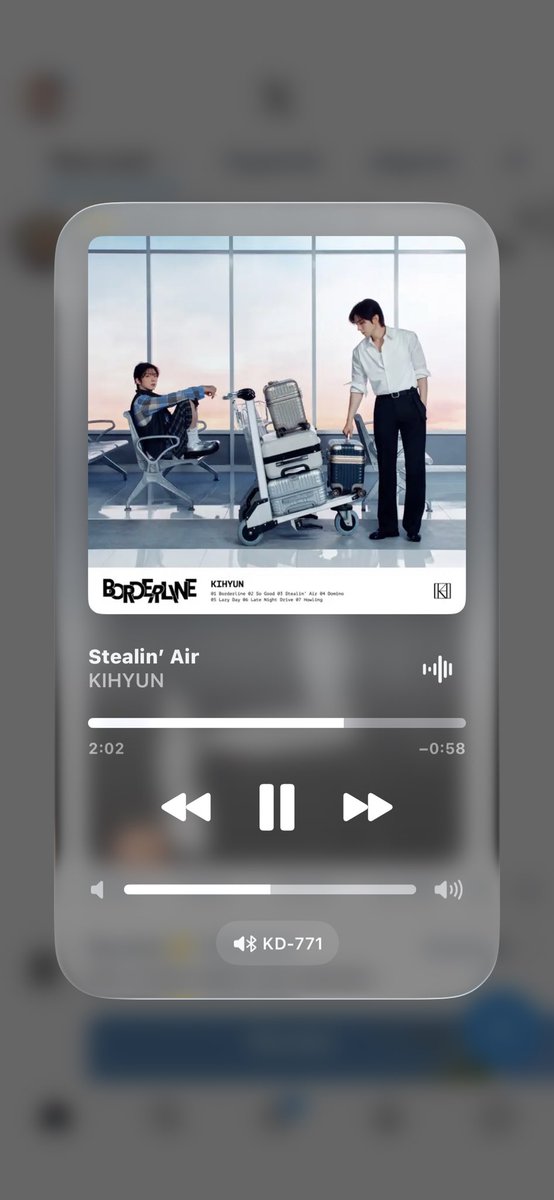 ravewangs's tweet photo. ACHEI MINHA FAV NO ÁLBUM FDS https://t.co/KkLsZwDZ9x