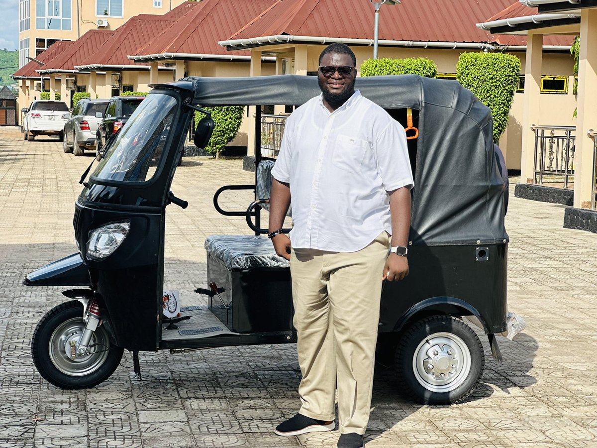 AmbDura's tweet photo. Makeni, get ready!!
The streets are about to welcome more than a new transport service, they’re about to welcome new jobs, new opportunities, and a new standard of mobility. We are coming, driven by a simple vision: empower young people while moving Makeni forward. #TheNewDawn https://t.co/W3IyfGQxlf