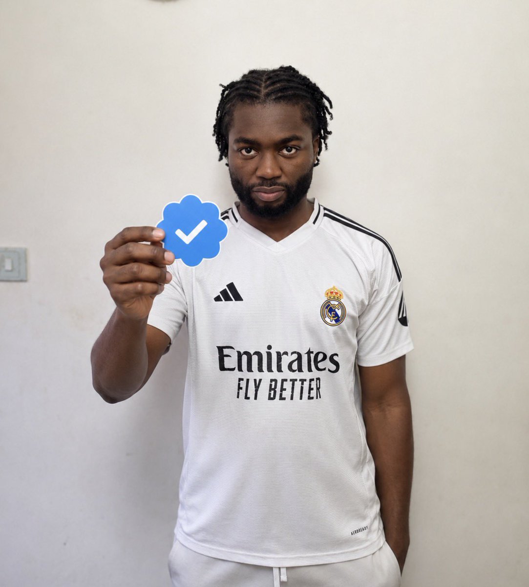 Ekwuojo_khaleb's tweet photo. Say

 “hi” and 

gain verified followers under this post💯 https://t.co/piyrvxy6vA