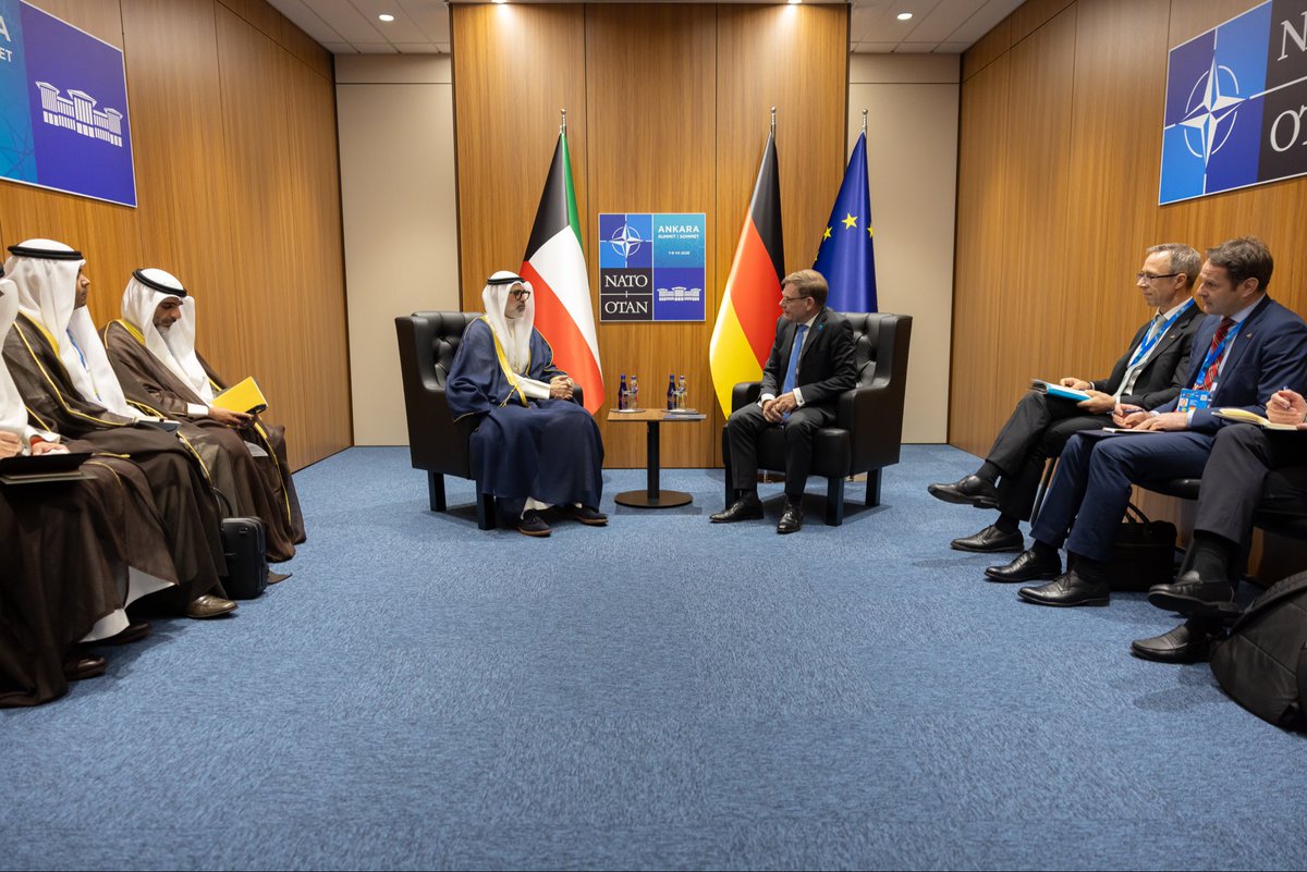MOFAKuwait tweet picture
