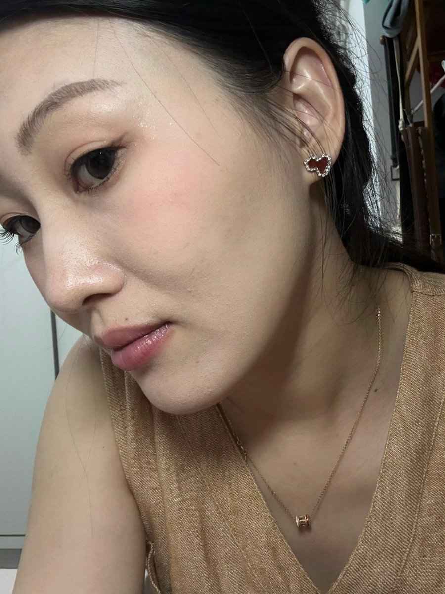 AmberWeber73512's tweet photo. 能打给我吗 https://t.co/n86zOGanXW