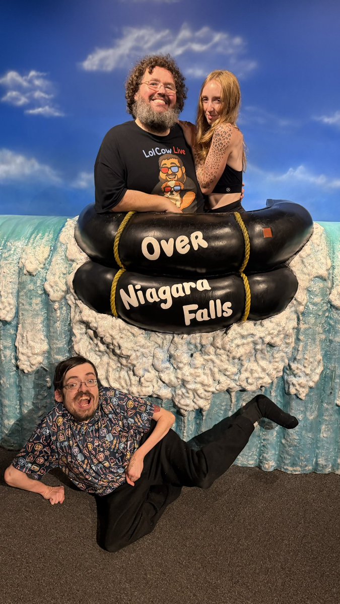 Boogie2988's tweet photo. Best photo ever. https://t.co/8PYpme5JIo