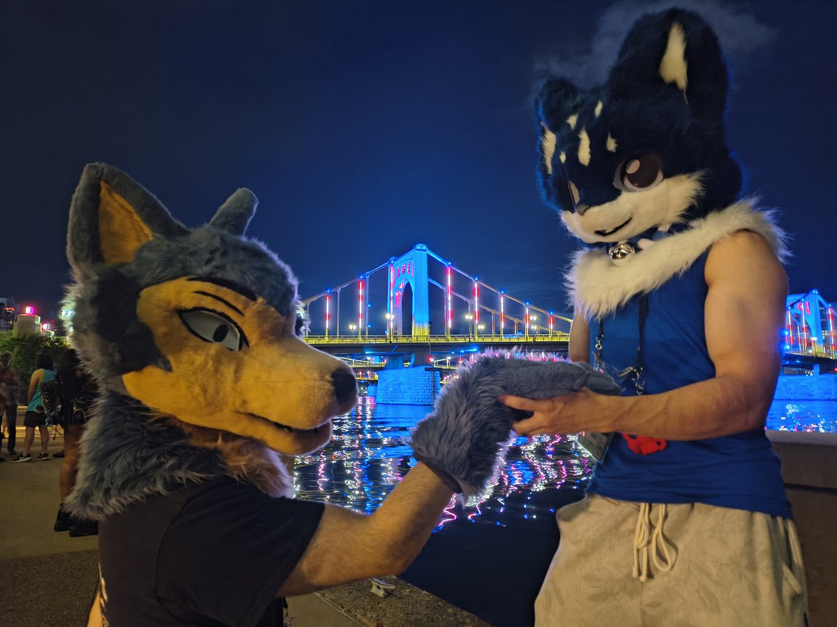 _JailorDaWolp_🔜Furpoc tweet media