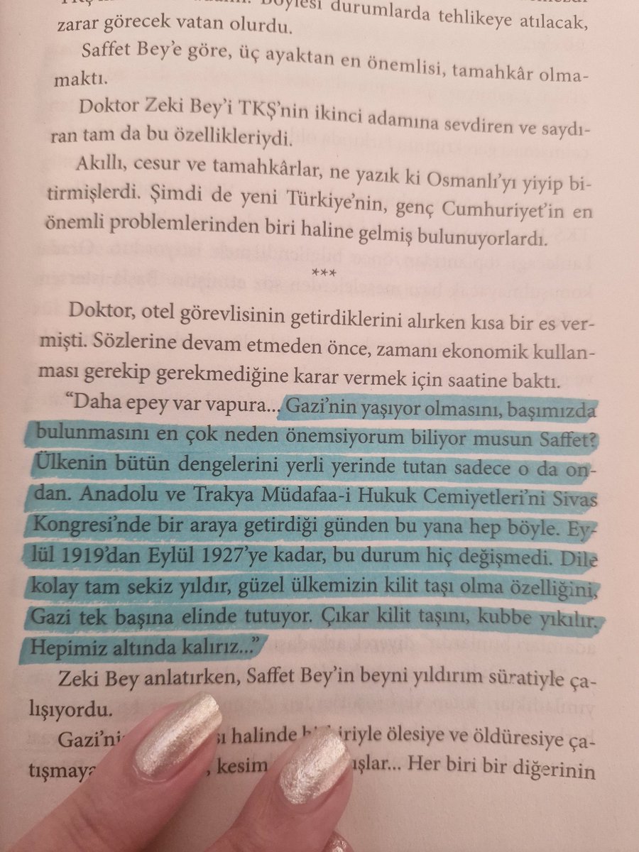 nuretellaaa's tweet photo. Ata'm! Her şey için minnettarız. 🇹🇷🫶❤️🤍 https://t.co/NJ7y93vDpC