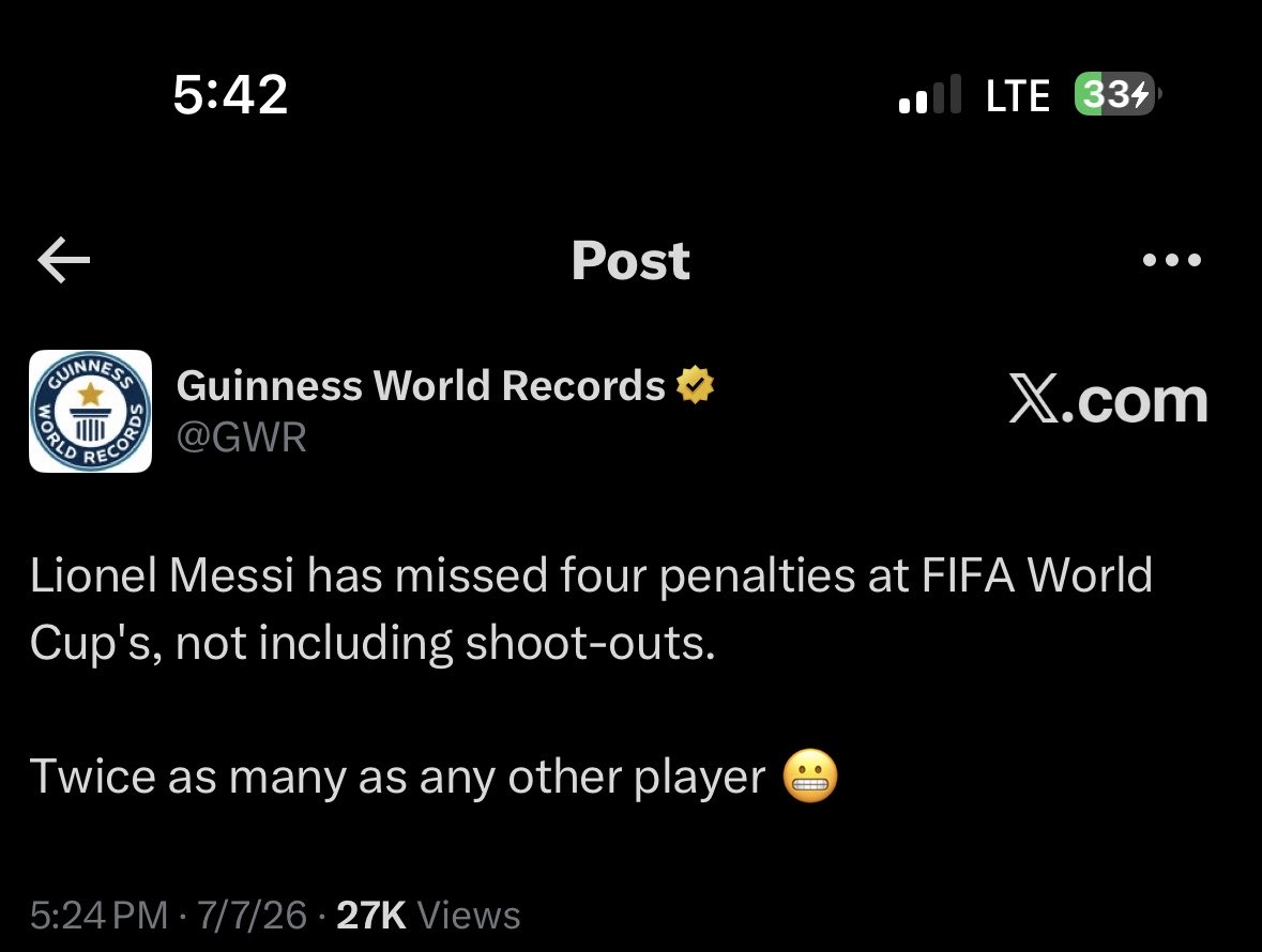Azmoney0's tweet photo. Una Goat dey break record lowkey 😂😂 https://t.co/yYmF43zQG4