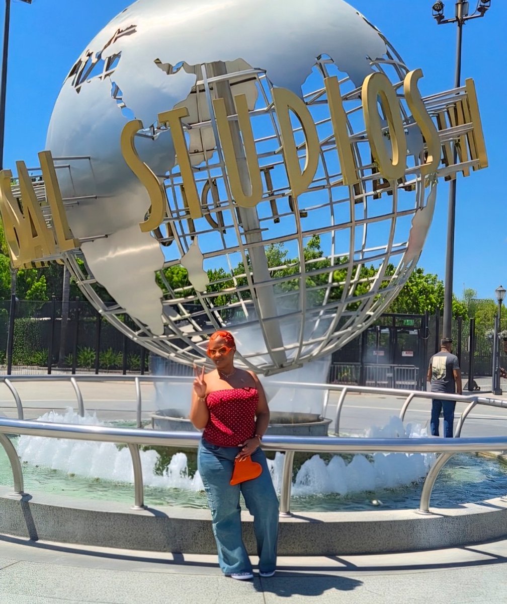 Only1Chemi's tweet photo. We went to Cali for our family vacation/birthday trip. Im blessed to be in a position to show my sons different things. https://t.co/8L9U6d9SBr