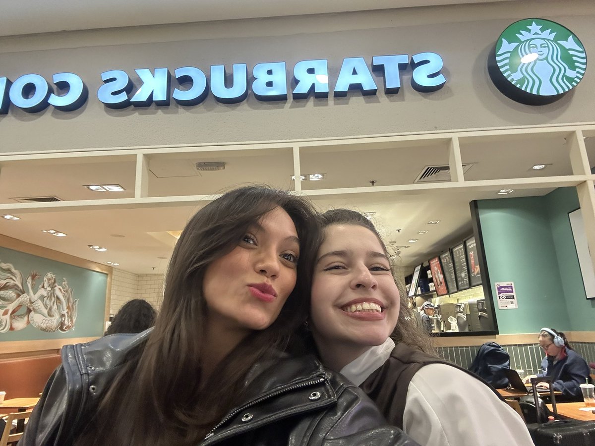 nagabrix's tweet photo. #PreferidaStarbucks @StarbucksBrasil 💚 https://t.co/wdX1BddPKc