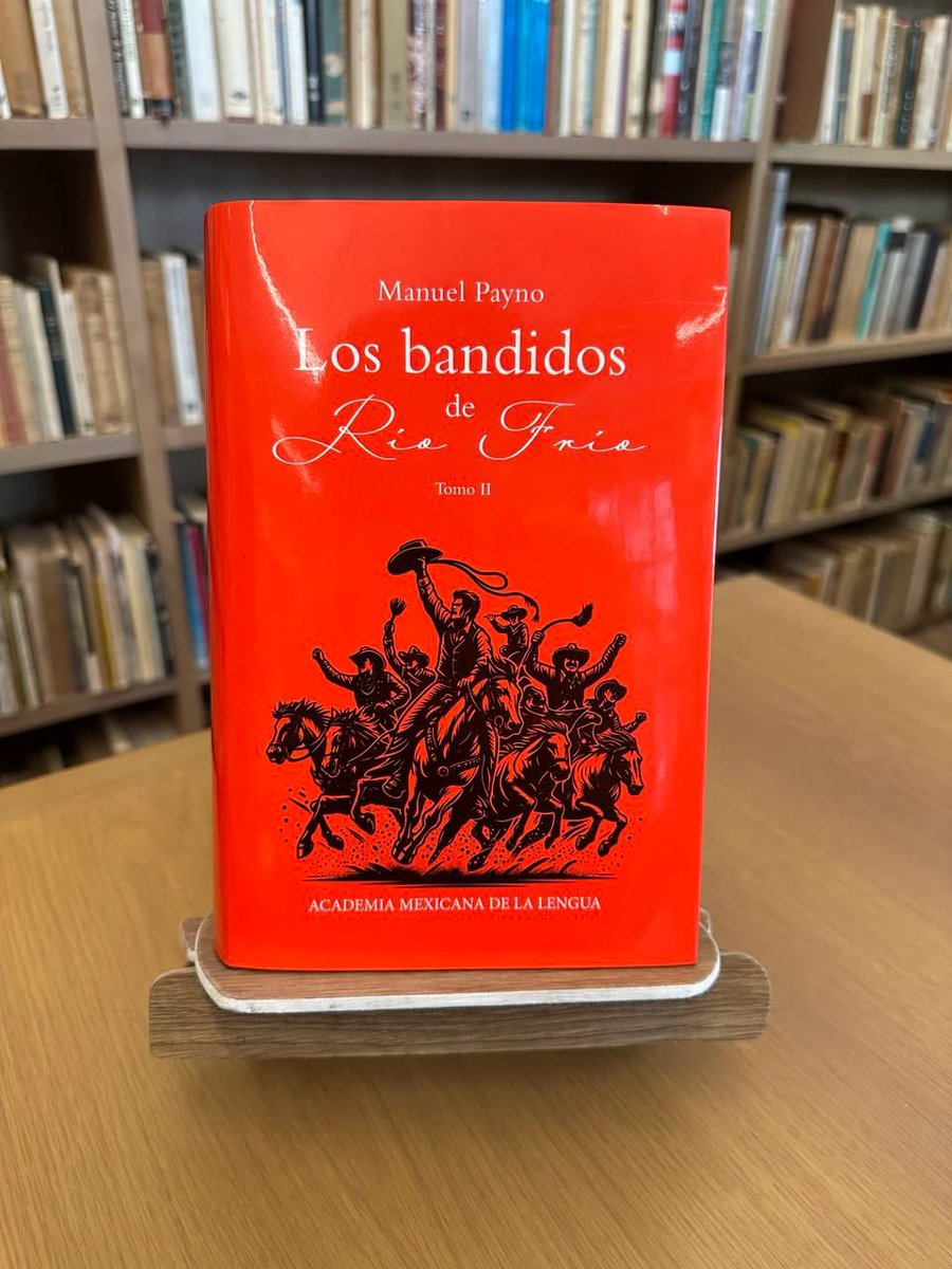 AMLengua's tweet photo. Conoce nuestro más reciente libro de la colección Clásicos de la Lengua Española. 📚
📖 Esta edición crítica de “Los bandidos de Río Frío”, obra capital de Manuel Payno y una de las novelas fundamentales de la literatura mexicana del siglo XIX, está preparada por el investigador, filólogo, editor y académico correspondiente de la AML en Xalapa, Veracruz, Manuel Sol Tlachi, especialista en literatura mexicana e historia textual de la novela.