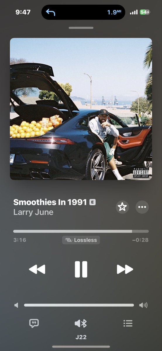 NotTheUsual__'s tweet photo. nothing like a Larry June beat https://t.co/o4eIsrVkq3