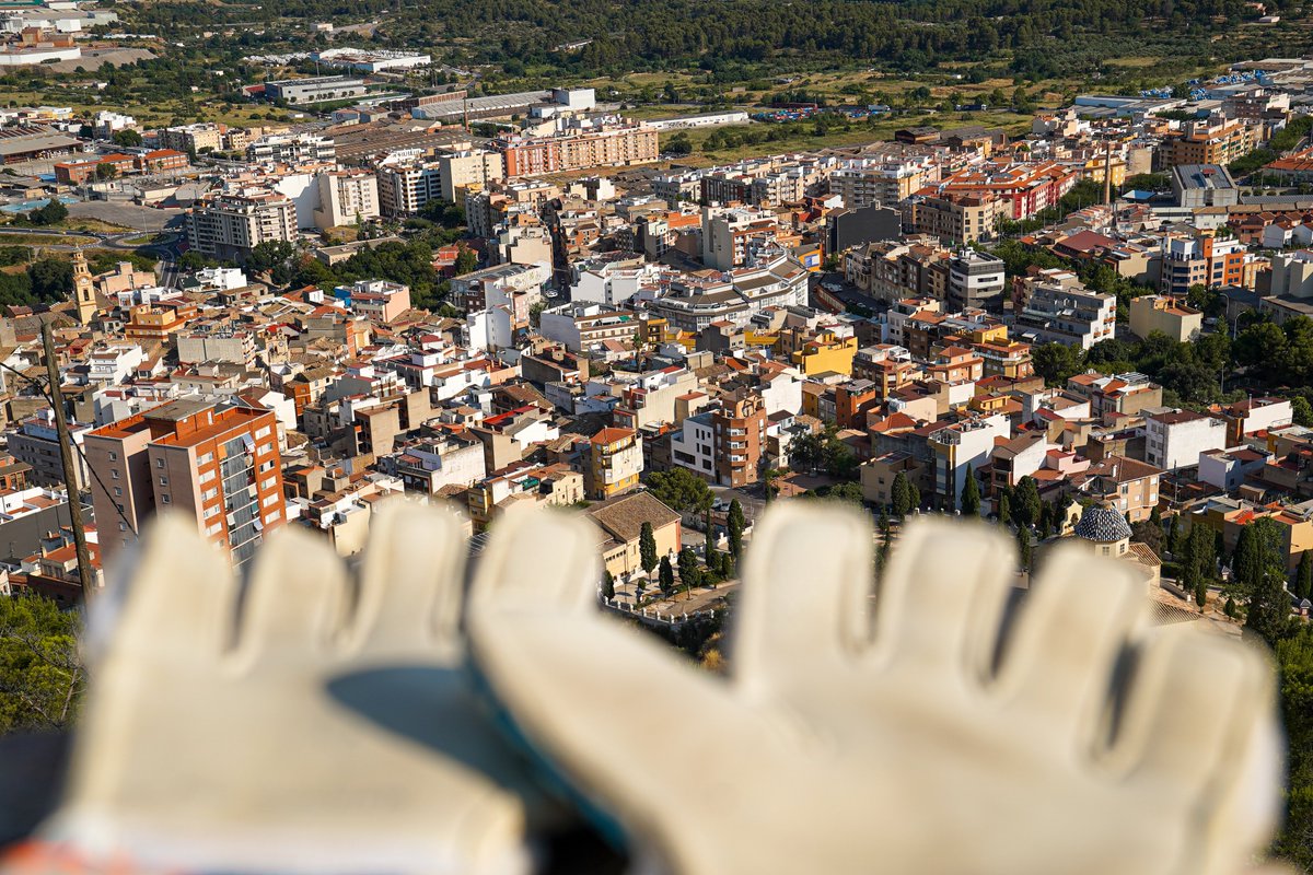 CDCastellon's tweet photo. 🧤🏘️

#PPO👂 https://t.co/8lfd7Tn1kV