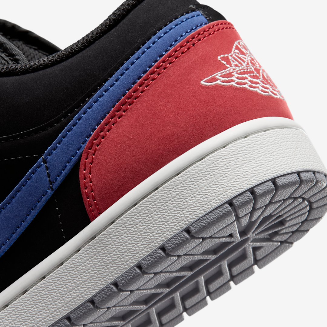 J23app's tweet photo. NEW: Jordan 1 Low "Black/True Blue/Varsity Red" on Nike // Ad

Men's -> https://t.co/MqTS7Qju5R

GS -> https://t.co/B6KOoS0zkk

PS -> https://t.co/TLkdf80g20 https://t.co/fZp13ebDbm