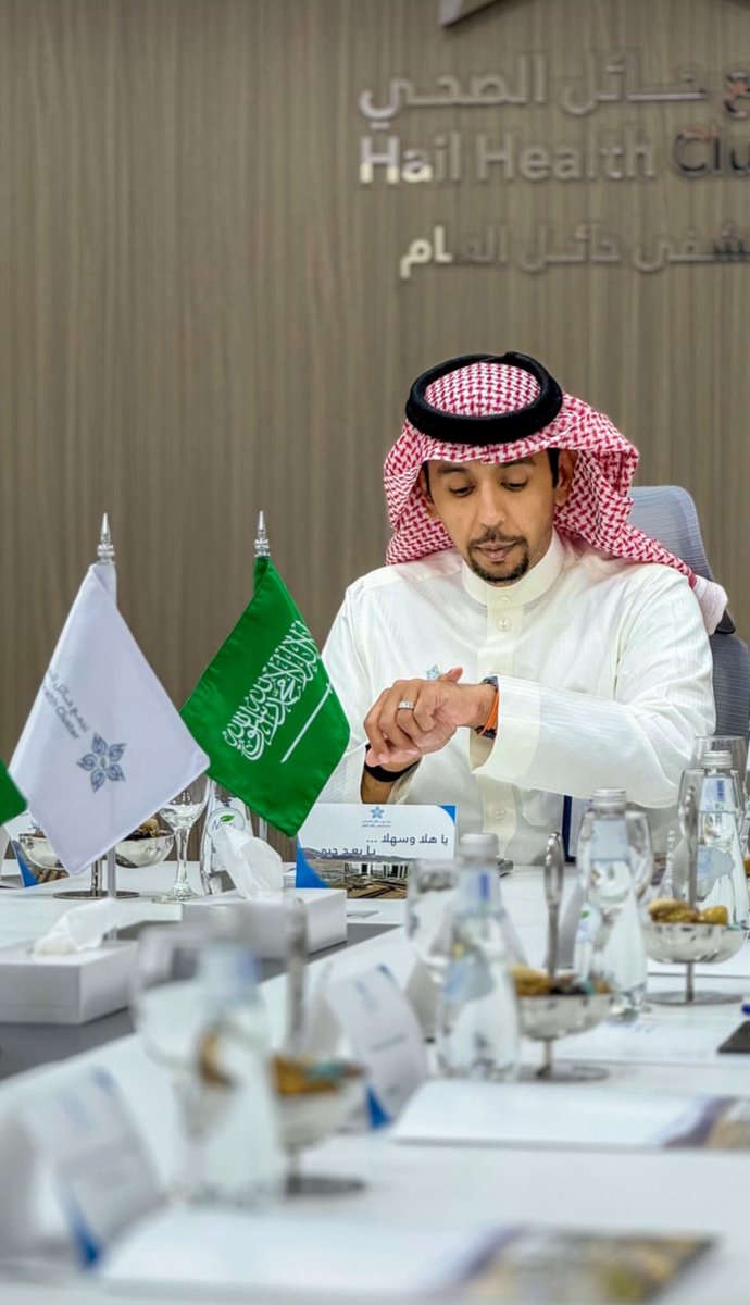 r3d_38's tweet photo. في ظل مسيرة التحول الصحي، ننعم في تجمع حائل الصحي بقيادة مميزة تؤمن بأن النجاح يبدأ بالإنسان، وتعمل بروح الفريق لتحقيق التميز والارتقاء بجودة الخدمات الصحية.
كل الشكر والتقدير لقيادة تصنع الأثر، وتدعم التطوير، وتلهم الجميع نحو مستقبل صحي أفضل.
#التحول_الصحي #تجمع_حائل_الصحي 
@HatemAlrashdan