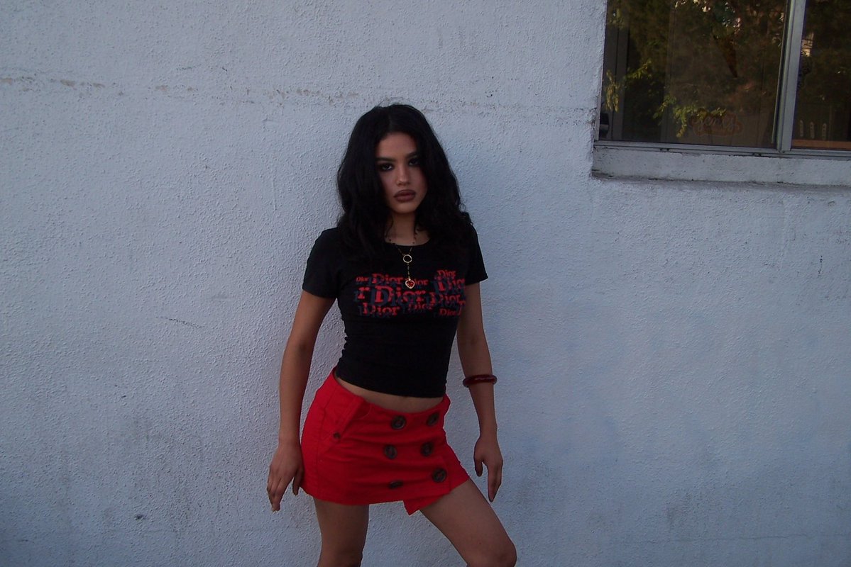 girlafraid00's tweet photo. some noise for the very cute vintage Dior tee???? alright then… https://t.co/t93Ax9TMzX