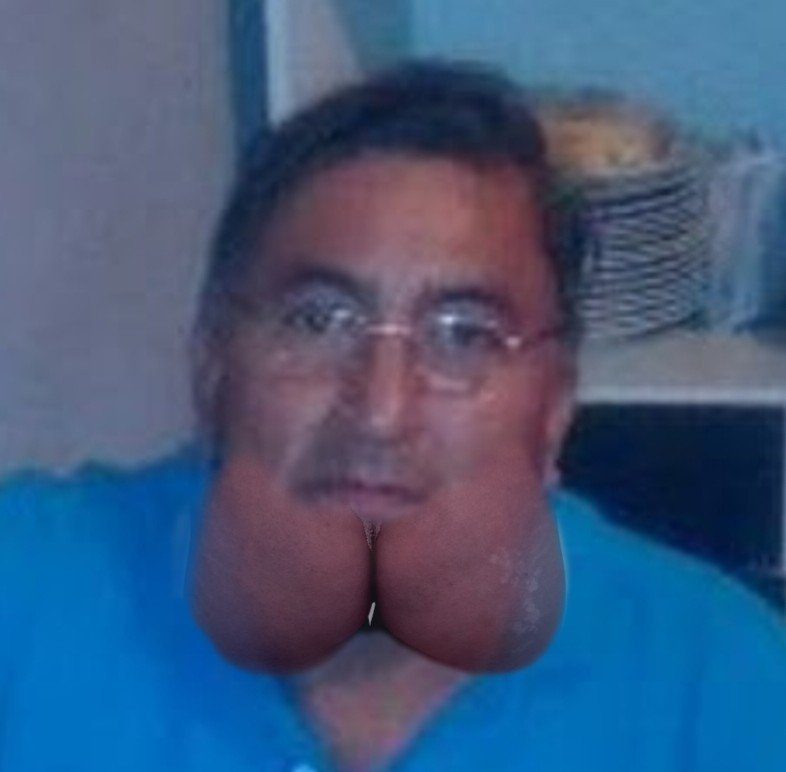 DjGeniusvla's tweet photo. @DanielI63052279 @PatitaGastineZ Aquí lo tienes con buena expresión 🤣🤣 jajajajajaja jajaja https://t.co/CXUyQljAGK