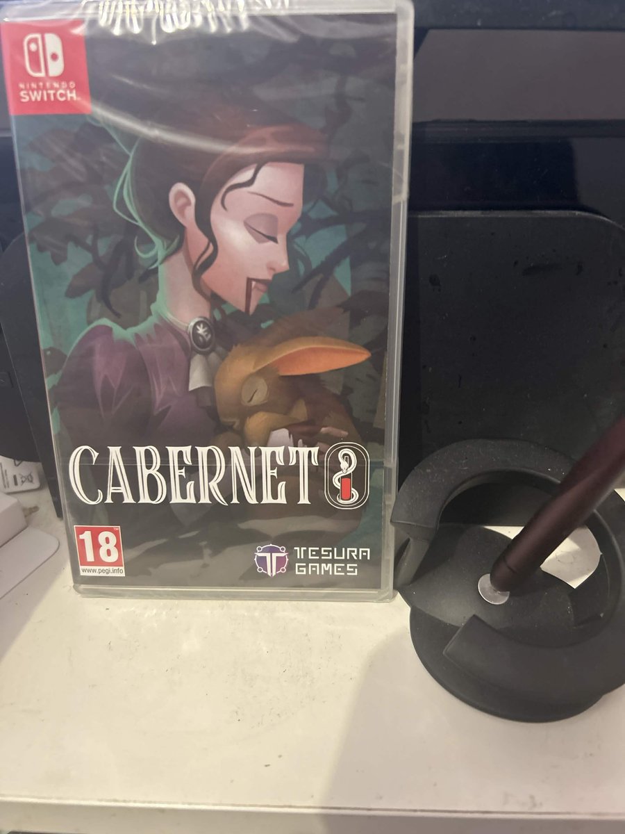 NintendoTown's tweet photo. La version physique de Cabernet sur #NintendoSwitch ! Merci @MaxEnt_FR et @TesuraGames https://t.co/qHUniW31GD