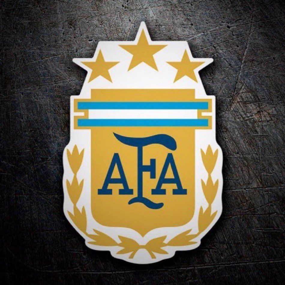 MurciaConLimon's tweet photo. 🇦🇷Argentina en sus últimos 12 partidos de Copa del Mundo:

🇸🇦 : Penalti
🇲🇽: -
🇵🇱: Penalti
🇦🇺: -
🇳🇱: Penalti, roja perdonada y roja al rival
🇭🇷: Penalti
🇫🇷: Penalti y gol ilegal
🇩🇿: Roja perdonada
🇦🇹: Penalti
🇯🇴: Penalti
🇨🇻: Gol ilegal
🇪🇬: Penalti https://t.co/6o83p3wjpF