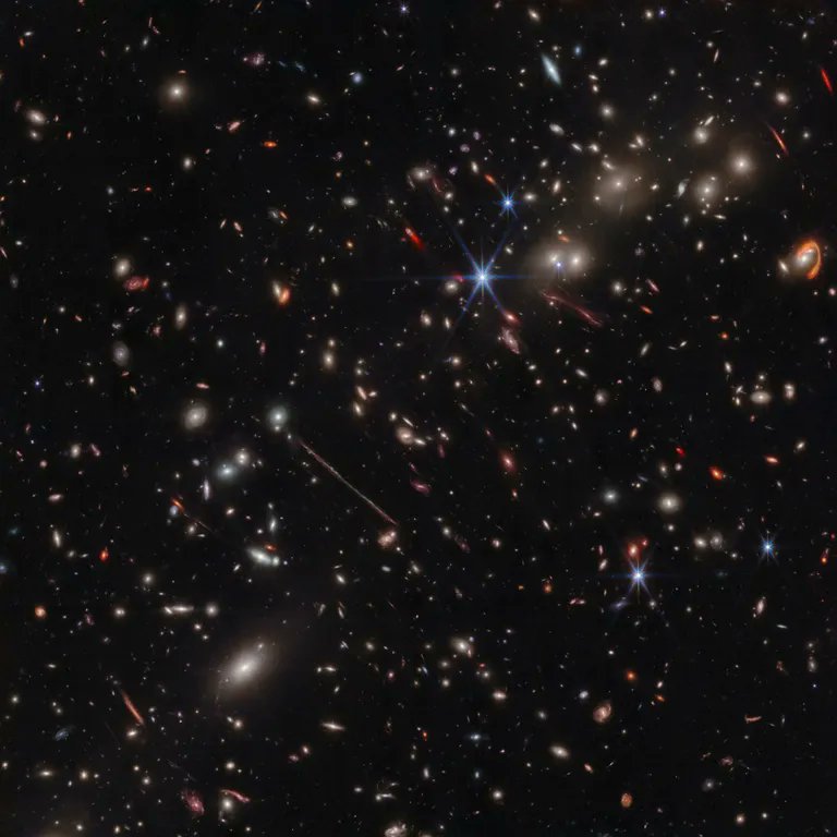 latestincosmos's tweet photo. LATEST🚨: James Webb telescope confirms there is something seriously wrong with our understanding of the universe. https://t.co/ddMbYqxyXF