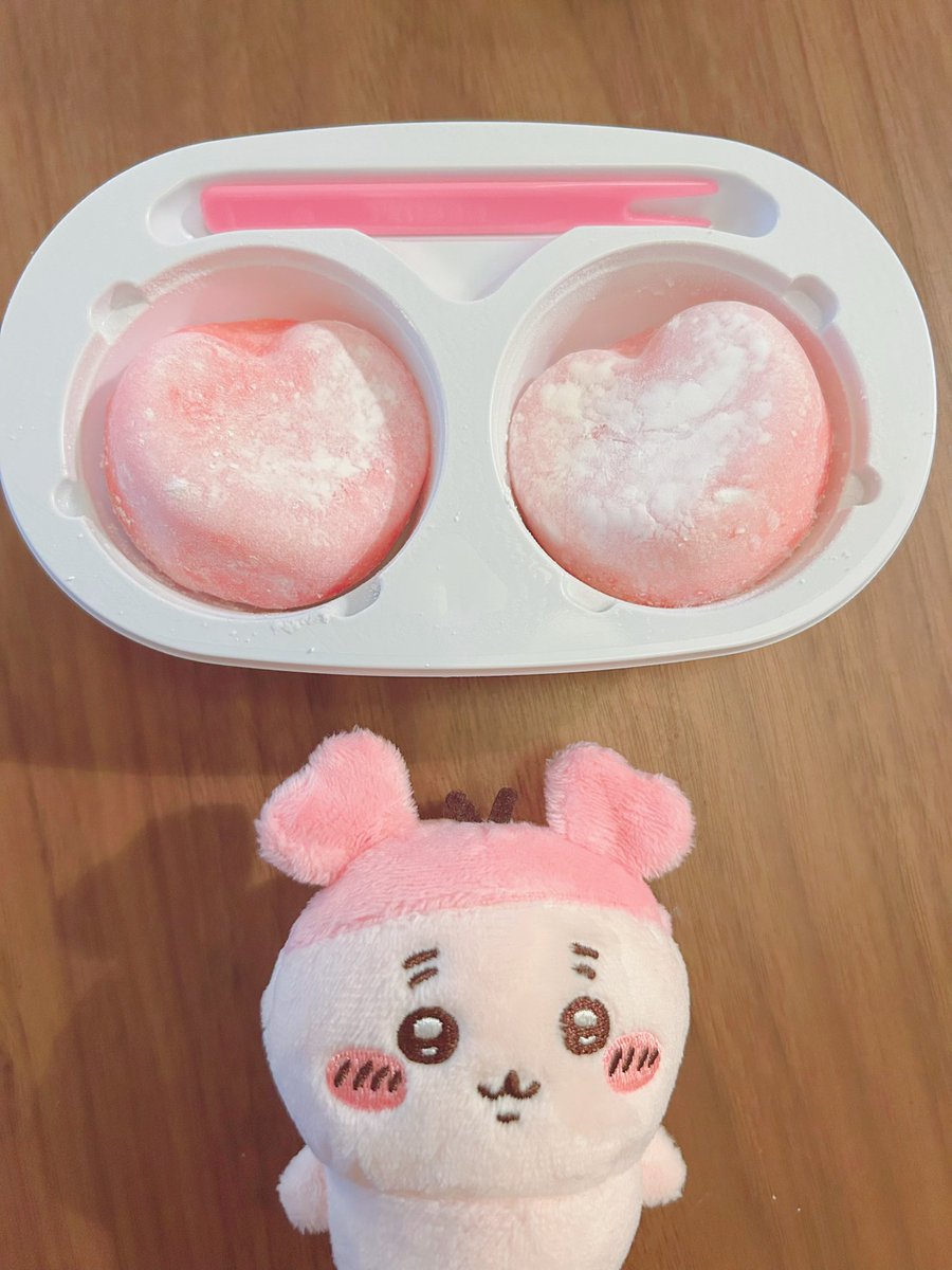 chiikabumiKm's tweet photo. ハートのいちごの雪見だいふく、カニちゃんのお耳にそっくり🤭🩷🩷 https://t.co/Goj3qaoWfy