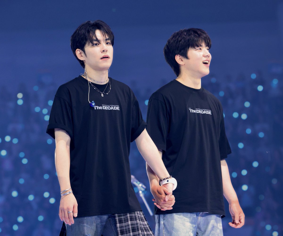 dwpisdog's tweet photo. 260704 #도운 #원필 https://t.co/50xsRwPgVP