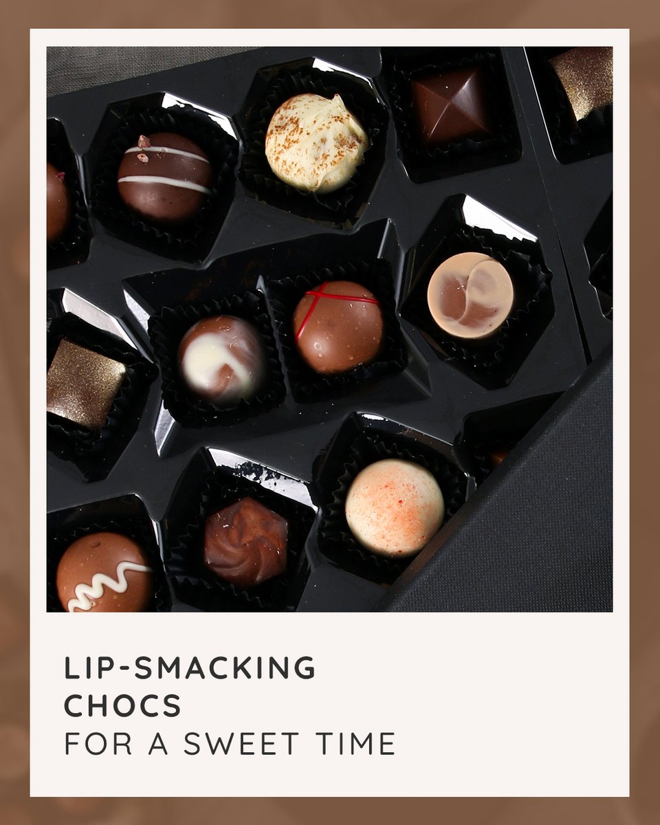 NetFlorist's tweet photo. Chocolate comes first. Everything else can wait on International Chocolate Day https://t.co/kqGXORLQPl