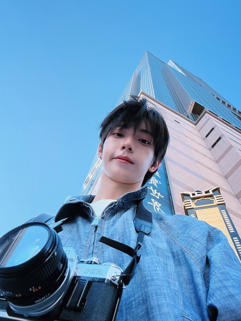 CHUEILIYU_TH's tweet photo. 070626 - #ชเวริบอู FLARE U Instagram Update 
 
✦ camera roll 

🔗 https://t.co/hipwRc2OMe

#ริบอูมีอัพเดต 
#CHUEILIYU #최립우
#플레어유 #FLAREU https://t.co/71enLP5LR8