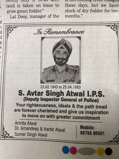 RakeshKishore_l's tweet photo. ⚡️IPS Avtar Singh Atwal serving as the Deputy Inspector General of the Punjab Police was mu₹dered by Khalistani Terr0rists on the steps of Golden temple while leaving after prayers on 25 April 1983 & his body left to rot.

A group of Punjab Armed Police jawans were stationed nearby but instead of nabbing the assassin, they also fled along with the crowd from the shooting spot. 

Khalistani Terr0rists from inside the temple came out to celebrate around Atwal's body.