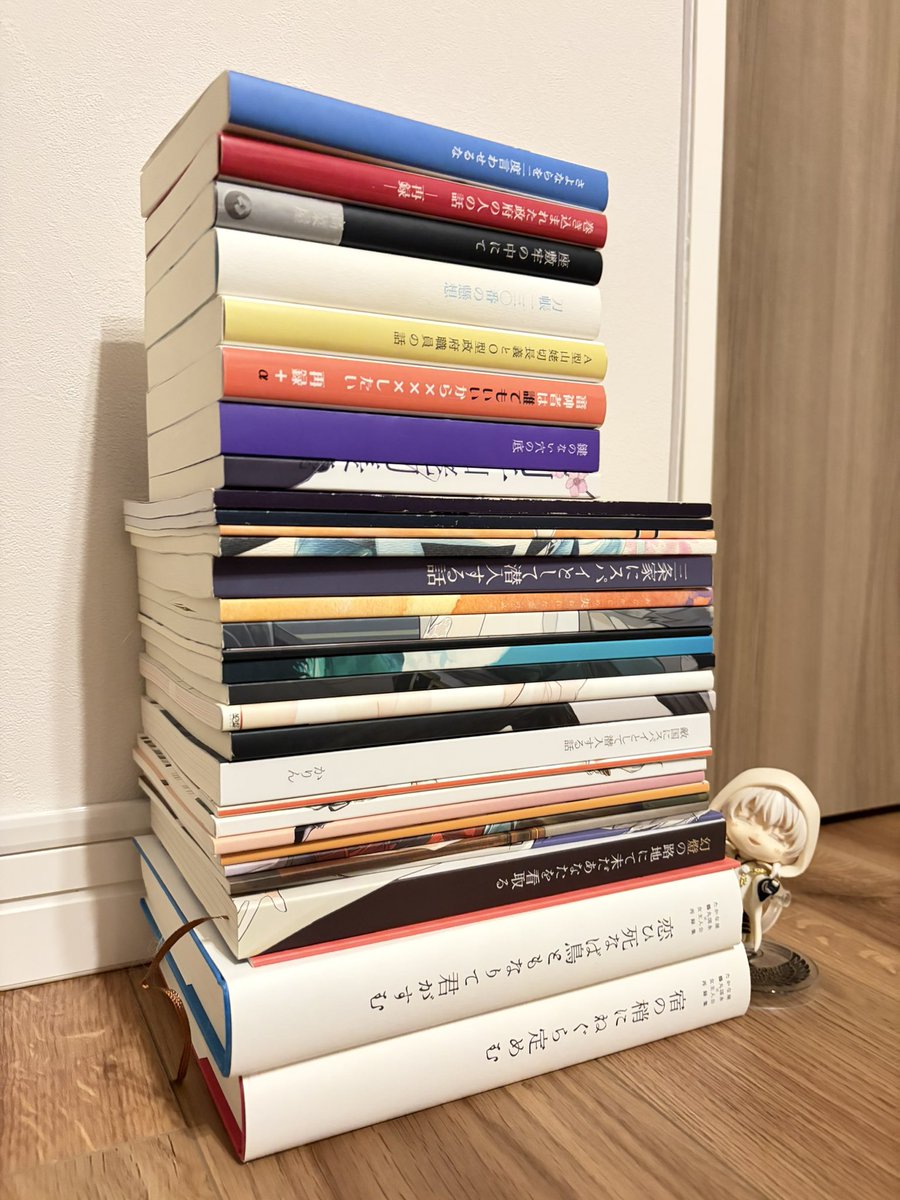 karinsyuxxx's tweet photo. 11年ぶんの書いてきた同人誌です https://t.co/5vArYq4JE8