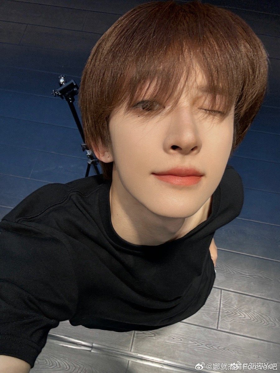 pk_ppinkk's tweet photo. ด.ช. #หลิวอวี่ 3 ขวบ อนุบาล 1 ห้องปลาฉลาม คั๊บ https://t.co/s1fluIzdyH