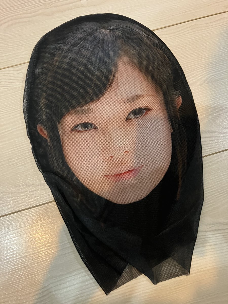 mgr191919's tweet photo. なんとなく面白そうかなって、Amazonで買ってみた変装マスク🤩🎭

んー、なんか微妙だな‥
やっぱり黒人のやつにすればよかった😂

ちょっとコンビニ行ってきます😎🔪 https://t.co/YxO7mNkS1v