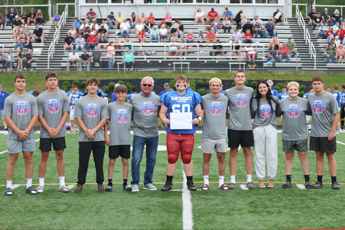FrankVarischet1's tweet photo. Congratulations to Evan Ransom of Bucktail, the recipient of the Steger Masonry Scholarship at the 11th Annual Frank Varischetti All-Star Game. Evan will study Social Work at Grove City College. 
 
Photo courtesy of Zak Lantz/The Courier Express https://t.co/RQAZycjJhg