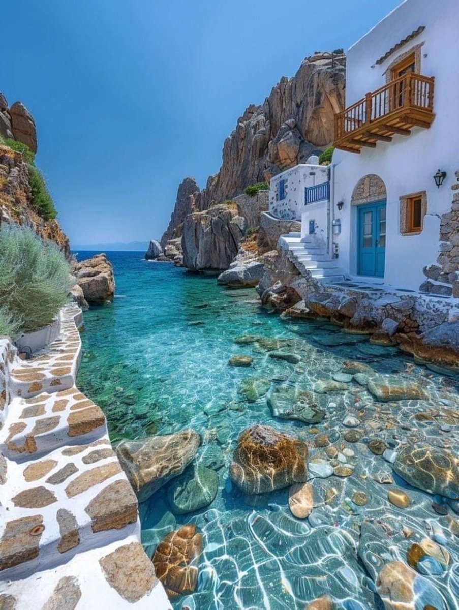 echoesofworld's tweet photo. Mykonos, Greece https://t.co/jH9AAWIjPE