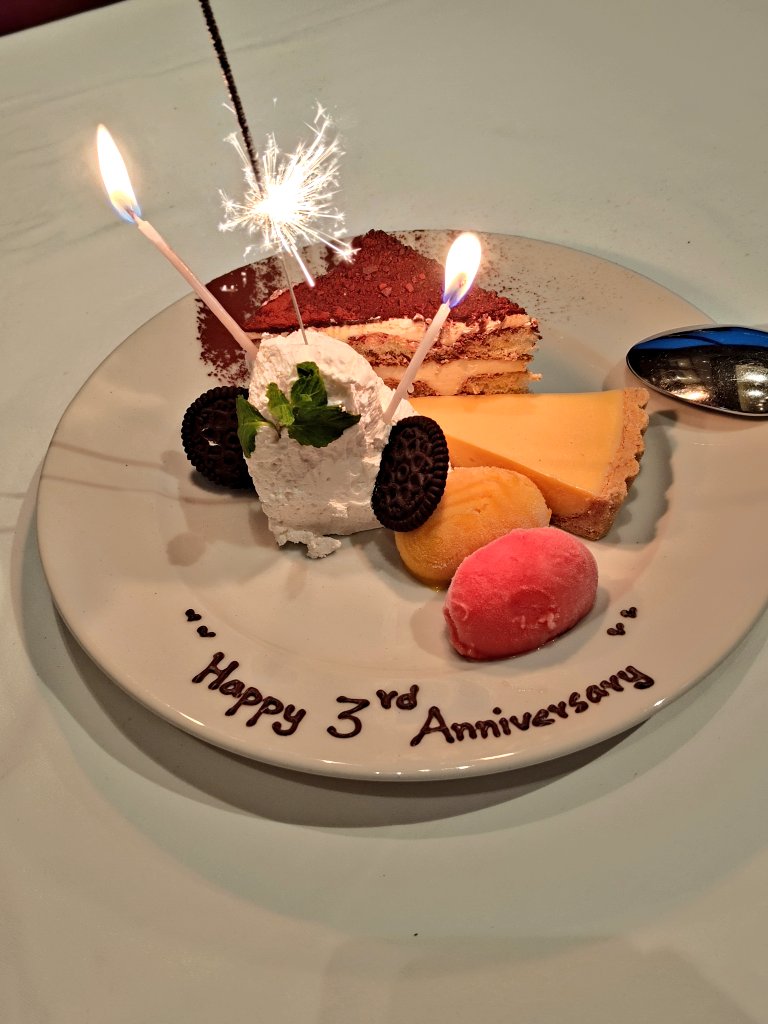 yuyune_aurcus's tweet photo. ㊗️3周年🎉 https://t.co/oyh2m5Kib3