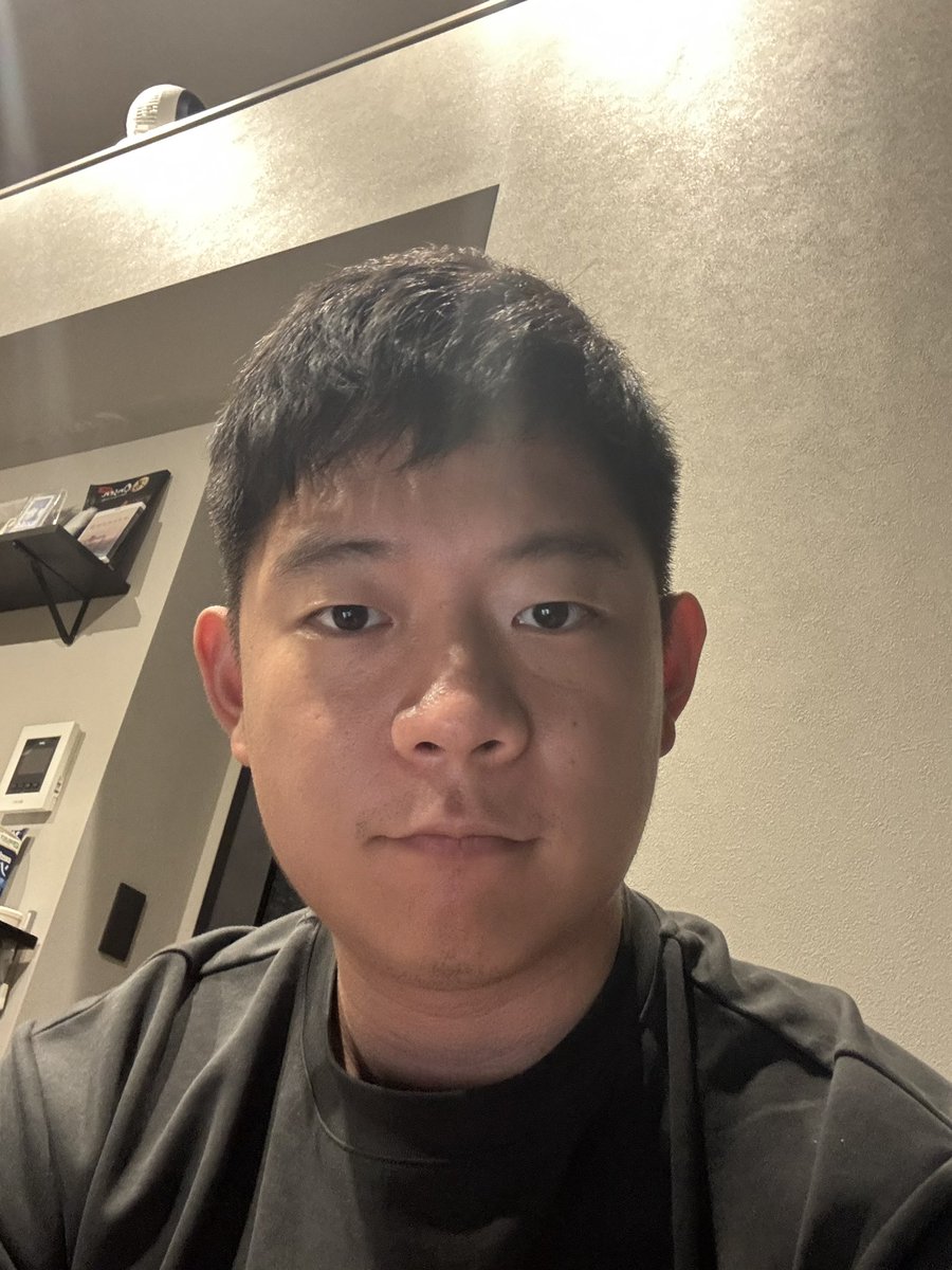 sugi_life's tweet photo. 顔がどんどん丸くなってる https://t.co/wbtLh39jXB