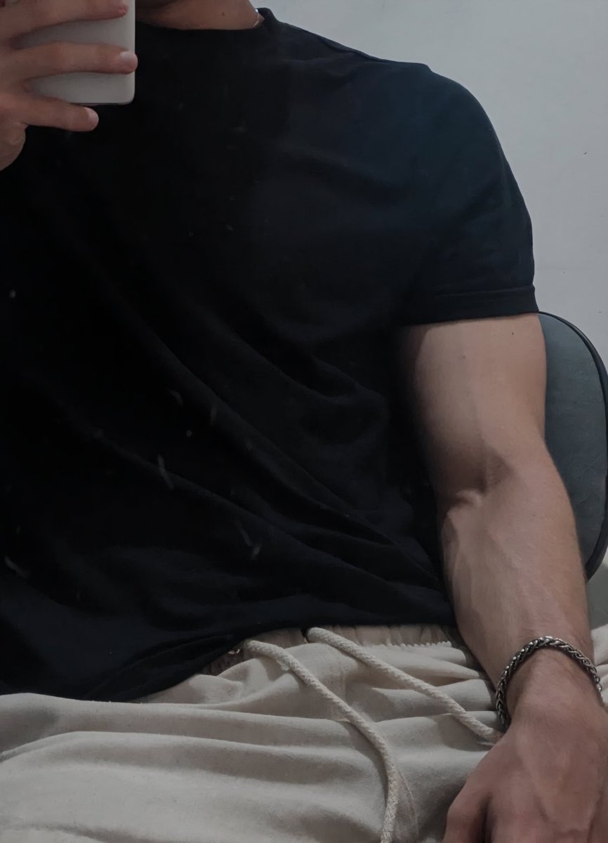 _damned_19's tweet photo. Alguien para pasarla rico? 😏🔥 https://t.co/3vu9QWUhnG