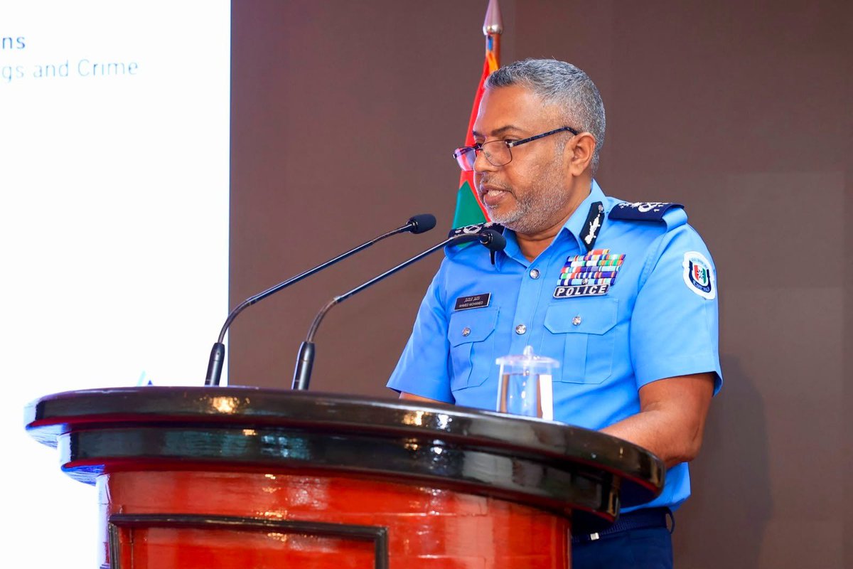 UNODC_BMB's tweet photo. @UNODC_BMB handed over 150 🇺🇸funded drug and precursor field test kits to @PoliceMv 🇲🇻. The equipment will enhance frontline drug detection 🔍, support evidence-based investigations ⚖️, and strengthen national efforts to counter drug-related crime.
Funded by 🇺🇸 @StateINL. https://t.co/5Nmmwb4Q6r