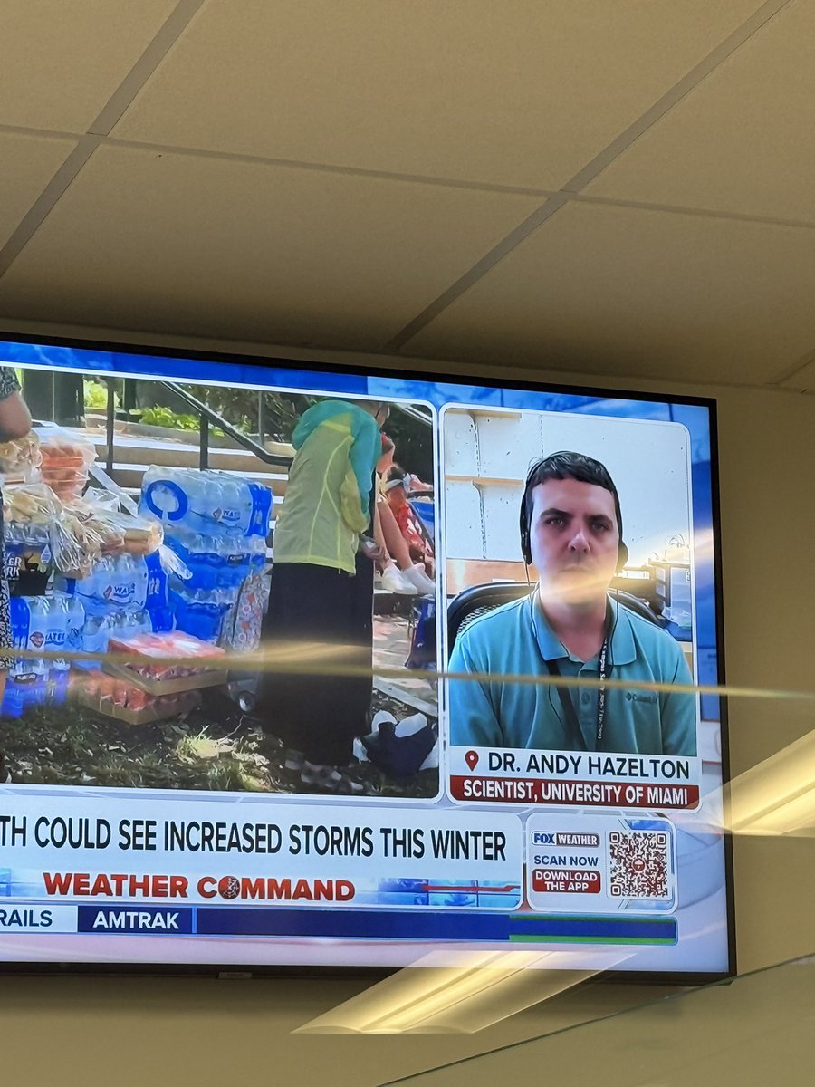 itsbigroballen's tweet photo. @AndyHazelton when ya look up and say, “Hey! I know that guy!” https://t.co/y7hC6IBkN6