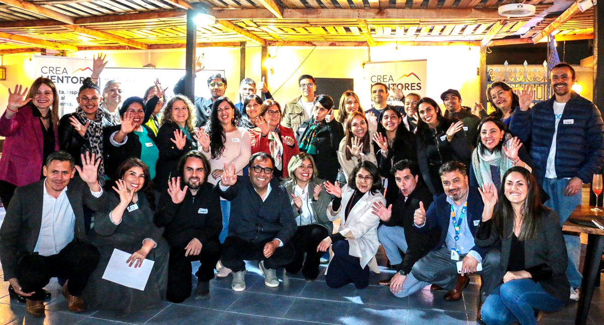CorfoTarapaca's tweet photo. 📢♻️Crea Mentores♻️
Proyecto Viraliza Formación, apoyado por Corfo, ejecutado por Inacap a través de iniciativa Crea Empresa, realizó jornada de Networking. 40 emprendedores se preparan como mentores en emprendimiento e innovación en #Tarapacá.
#Innovación #Iquique
💪🚀🌎✅ https://t.co/Cl8yhVezly