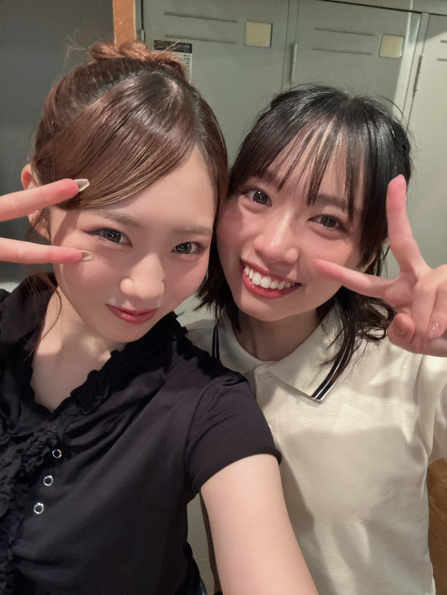 fukufuku_ami's tweet photo. #ここにだって天使はいる公演 
ありがとうございました！！

皆様のポッケの中にも
ラッキーが起きますように♡

 ほのぉぉぉぉ😭😭😭😭
研究生の時いつも一緒に過ごしてたから
寂しいよ~🥲たくさん思い出作ろうね🌟 https://t.co/yBAd6ZGuPa