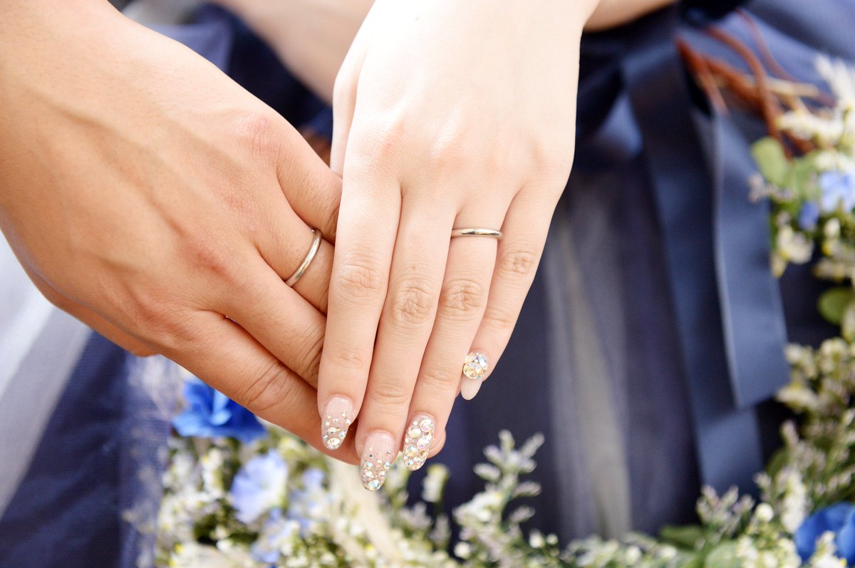 dangooo_27's tweet photo. 7年前の七夕に結婚式した日が懐かしい🎋✨
誓いの言葉忘れてた⭐︎⭐︎⭐︎
改めて自分に刻みます🌱 https://t.co/KdU1Xlbedc