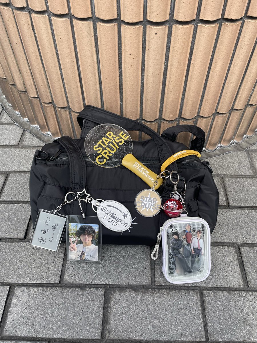 DjUXRBYXOnecoF8's tweet photo. 『STARGLOW 1st Fan Meeting -STARCRUISE-』
初スタちゃん⭐️やっと会えた…全部最高だった…あっという間すぎて😭😭😭1人参戦だったけど観光も出来て楽しかった⭐️
本当に幸せをありがとう⭐️💖
愛してるよー💖💖💖
 #STARGLOW  #STARCRUISE 
 #STARGLOW_NIIGATA  #STARS https://t.co/zyluOKS5Bo