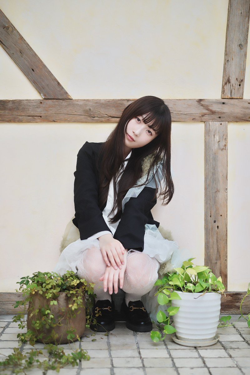 neteta_portrait's tweet photo. 2026/6/28 (select4) 10分撮影企画にてはじめましてのモデルさんを撮影...衣装の拘りも含め素敵なモデルさんでした！ Model：波間白乃 (@shino_namima)さん #portrait #femto_pc #10分撮影 https://t.co/rPveuP3XDW