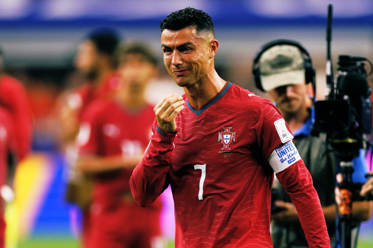 _CallmeGoat's tweet photo. Cristiano forever ❤️ https://t.co/oldmg2FljX