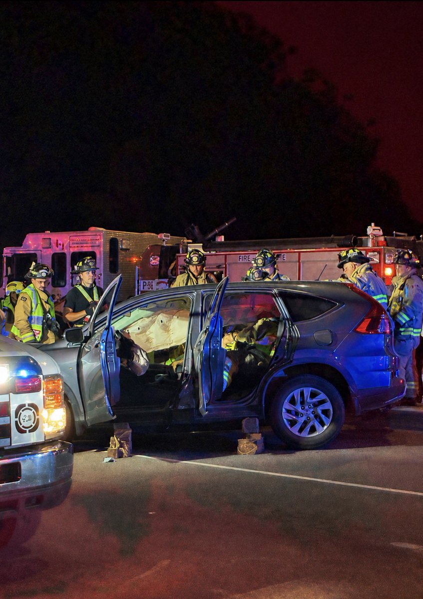 Ottawa Fire Services tweet media
