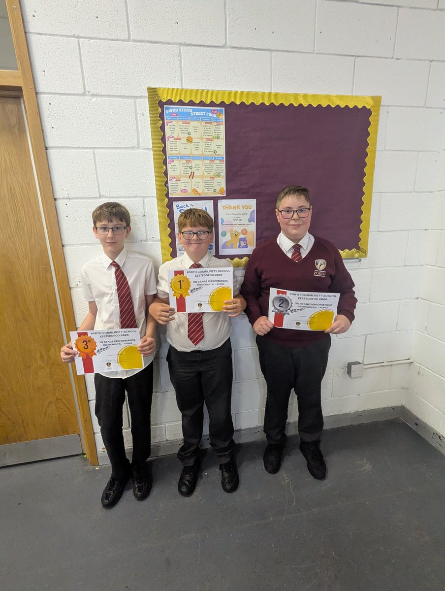 PorthCSchool's tweet photo. Year 7 and 8 participated in our fantastic Eisteddfod Ysgol celebration last week. We had poetry recitations, instrumental and singing performances, drama presentations along with all of the subject awards. Llongyfarchiadau i House Lawrence a bawb! https://t.co/VdG2ti5VzM