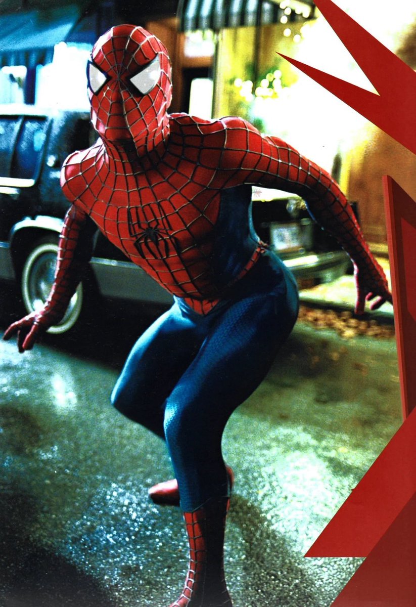 absolutepico's tweet photo. Tobey’s 2002 suit is still one of my favourite suits ever. https://t.co/BbTyC75YJZ