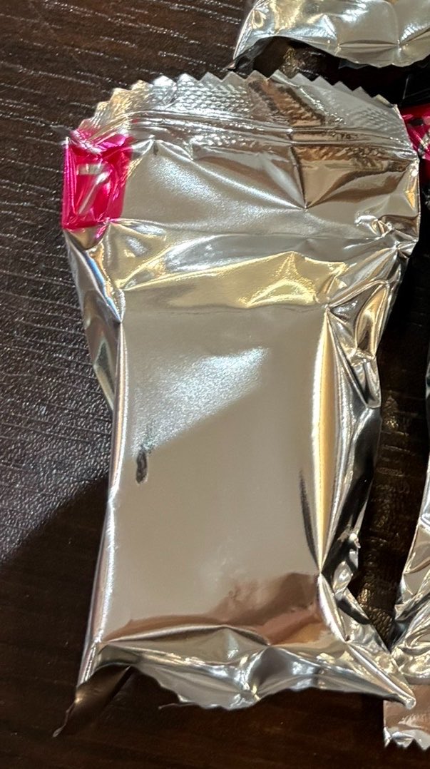 snowflowernit's tweet photo. ちいかわ食玩　チョコボックス

譲　シーサー
求　モモンガ　定価(＋送料)

池袋手渡し、または、郵送
お心当たりの方は是非お声がけよろしくお願いします！！ https://t.co/aYsKRg6m3C