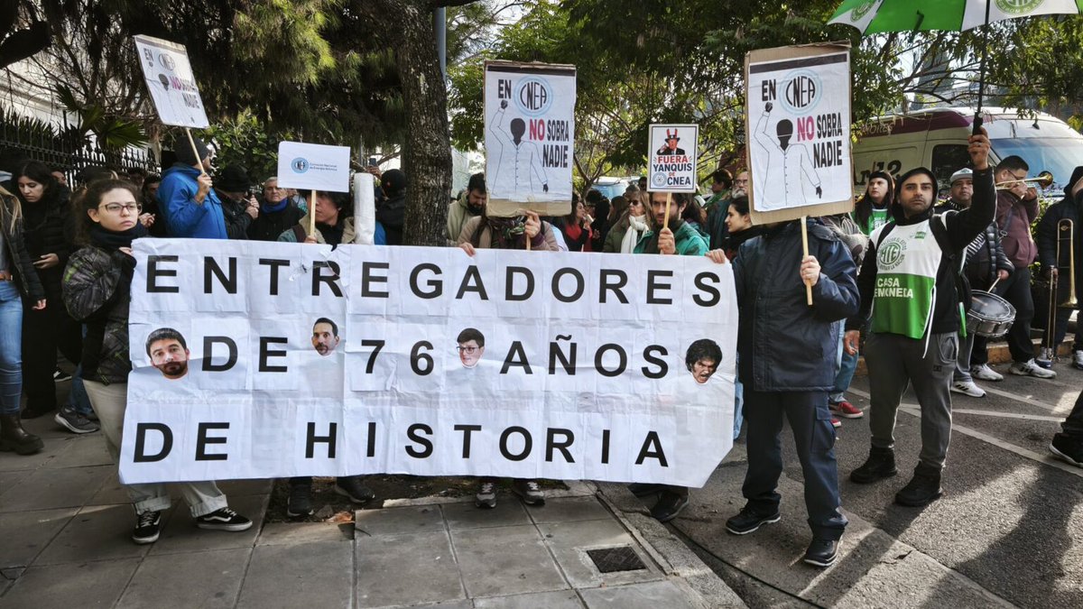 Red__Accion's tweet photo. Caravana y acto contra los despidos masivos y el vaciamiento de la CNEA

Será este miércoles 8 a las 9.30, con acto en el Centro Atómico Constituyentes (Av. Gral. Paz 1499, #CABA), tras los 61 despidos masivos en todo el país y la represión de Gendarmería. https://t.co/nVSqqh9SOg https://t.co/jDP39lbiNe