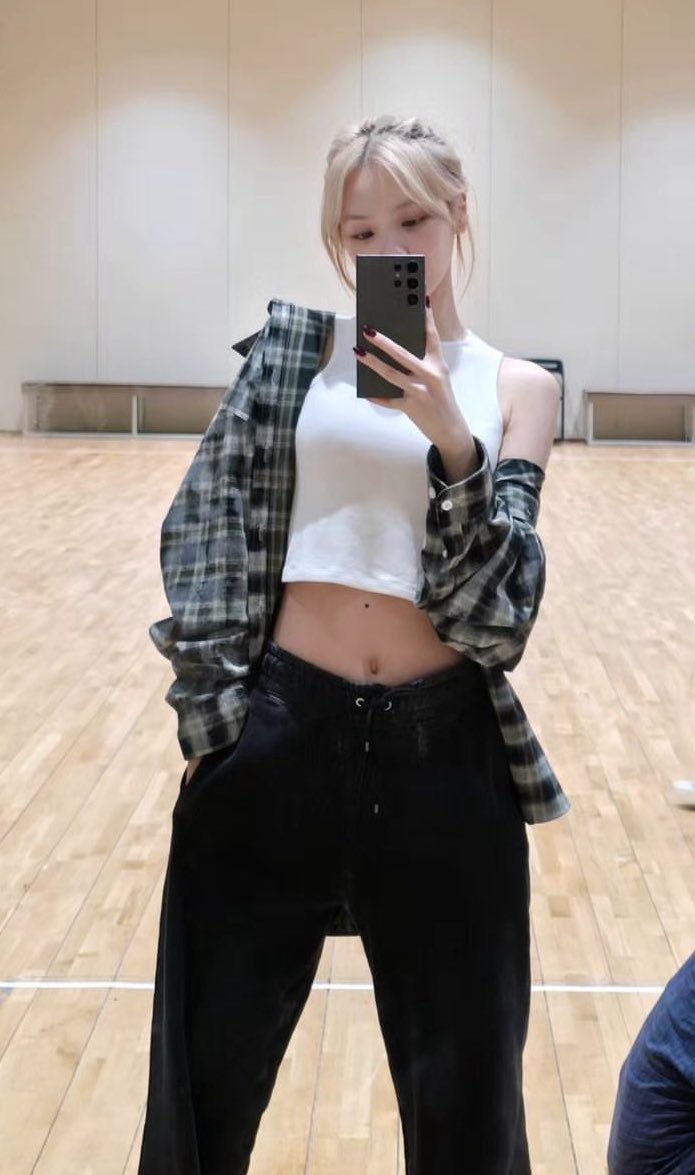 chaewon (@archivedkcw) on X