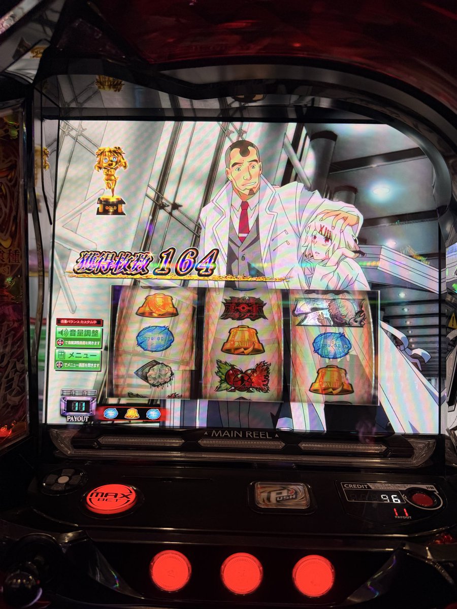 Sakichi0306's tweet photo. 連敗中。金出て負けがち https://t.co/bco0pW4NW4