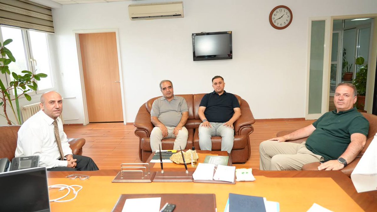 adyuegitim's tweet photo. Adıyaman İl Milli Eğitim Müdürü Ali Tosun ve Yardımcısı Nihat Kaplan, Fakültemizi ziyaret etti. Ziyaret kapsamında, iki kurumun iş birliğiyle yürütülen "Yönetici Yetiştirme Semineri" değerlendirilerek, kurumlar arası iş birliğinin güçlendirilmesinde fikir alışverişinde bulunuldu. https://t.co/XCSBlXr9cC